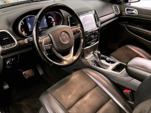 Used 2020 Jeep Grand Cherokee Altitude image 12
