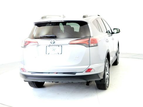Used 2018 Toyota RAV4 LE w/ All Weather Liner Package AWD/4WD image 5