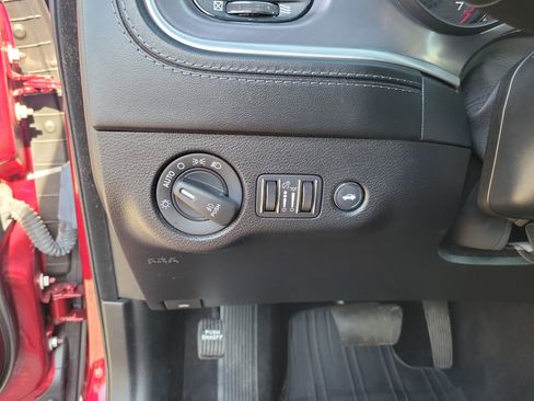 Used 2021 Dodge Charger GT w/ Plus Group image 10