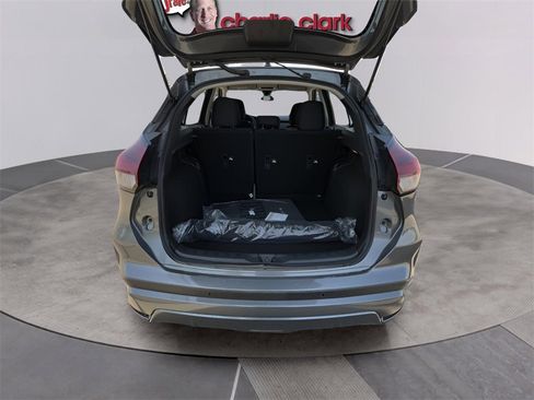 New 2025 Nissan Kicks Play S image 16