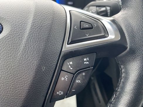 Used 2024 Ford Edge SEL image 27