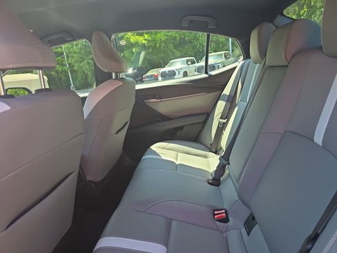 Used 2025 Toyota Camry SE w/ Multimedia Upgrade Package FWD image 15