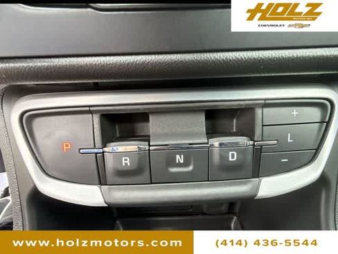 Certified 2024 GMC Terrain SLT AWD/4WD image 15