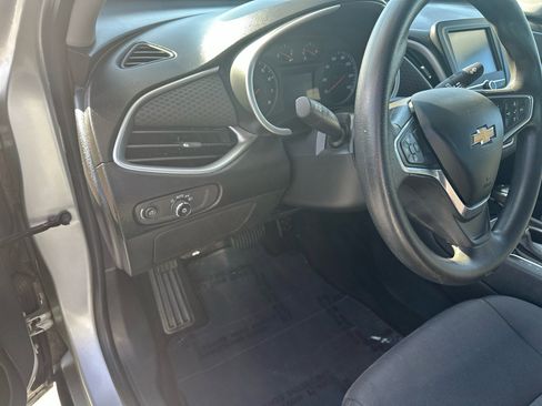 Used 2016 Chevrolet Malibu LS image 17