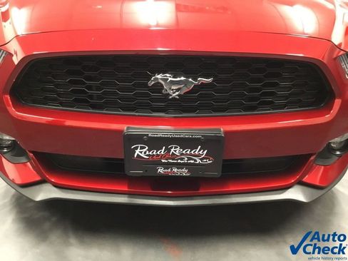 Used 2016 Ford Mustang Convertible w/ Equipment Group 051A image 27
