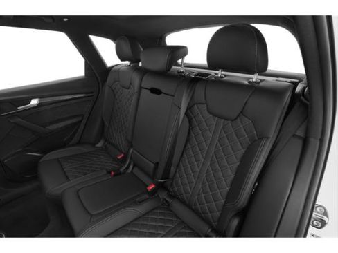 Used 2023 Audi SQ5 Premium Plus w/ Premium Plus Package AWD/4WD image 13