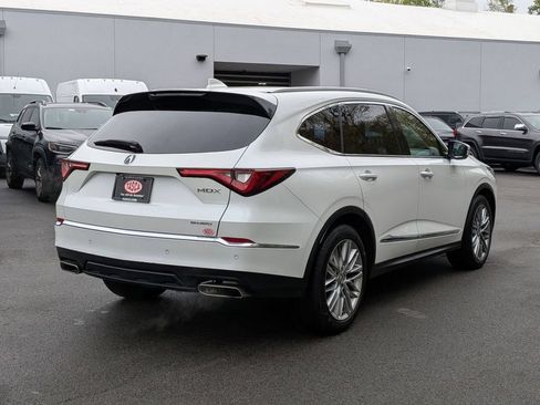 Used 2023 Acura MDX SH-AWD w/ Advance Package image 3