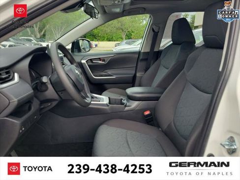 Certified 2025 Toyota RAV4 XLE w/ Convenience Package FWD image 19