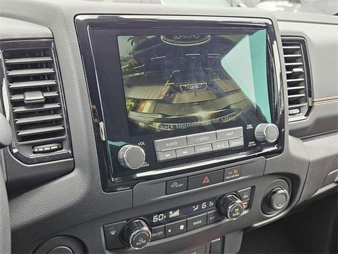 Used 2024 Nissan Frontier Pro-X image 13