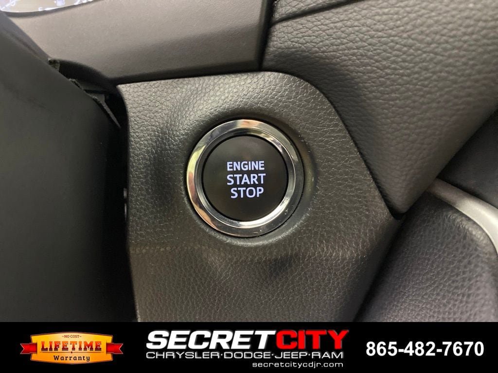 Used 2025 Toyota RAV4 Limited w/ Weather Package AWD/4WD image 16