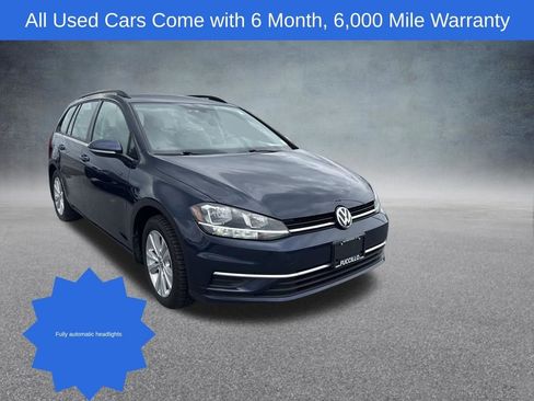 Used 2018 Volkswagen Golf S image 4