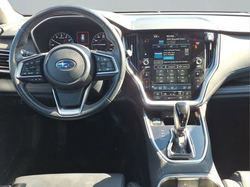 Used 2023 Subaru Outback Limited image 4