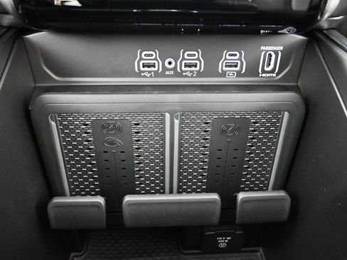 New 2026 RAM 1500 Laramie w/ Night Edition image 32