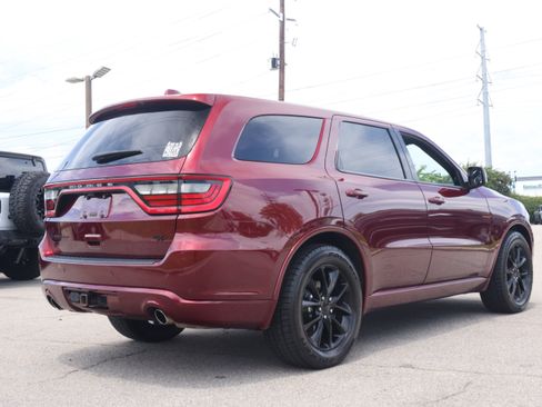 Used 2018 Dodge Durango R/T w/ Technology Group AWD/4WD image 4