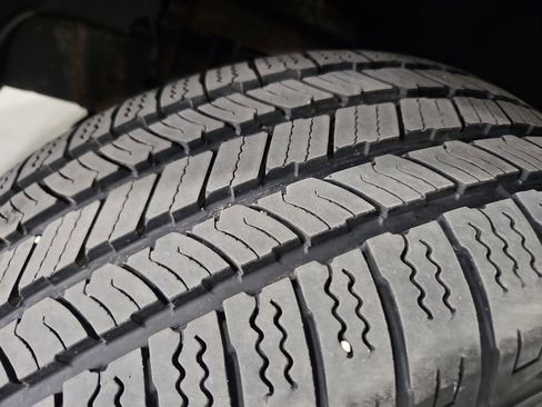 Used 2012 RAM 1500 Laramie image 10