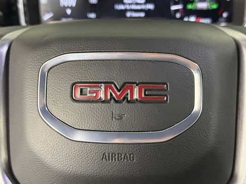 Certified 2025 GMC Sierra 1500 SLT image 46