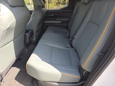 Used 2025 Toyota Tacoma Trailhunter image 21