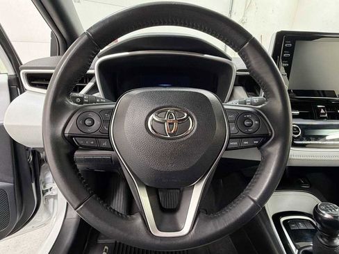 Certified 2022 Toyota Corolla XSE FWD image 16