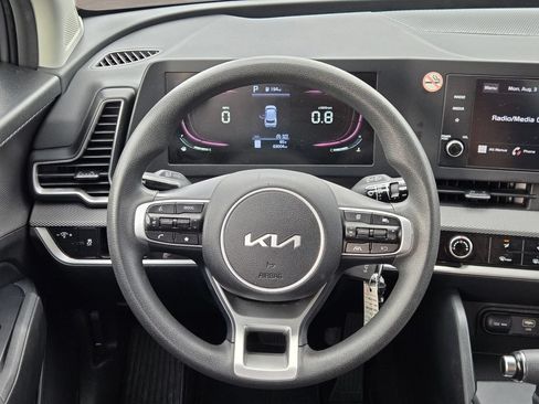 Used 2024 Kia Sportage LX FWD image 18