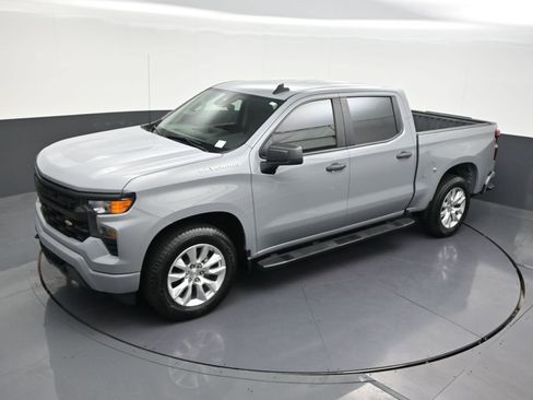 Used 2024 Chevrolet Silverado 1500 Custom RWD image 19