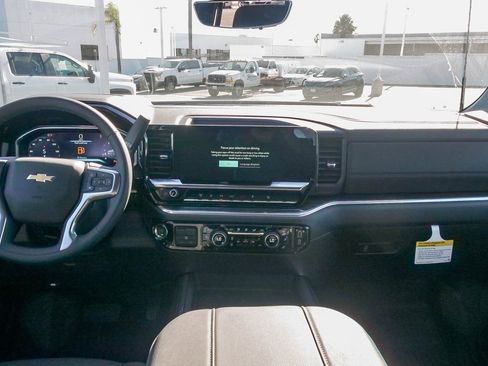 New 2026 Chevrolet Silverado 3500 LTZ w/ LTZ Premium Package image 12