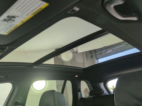 New 2026 BMW X5 xDrive50e w/ M Sport Package image 12