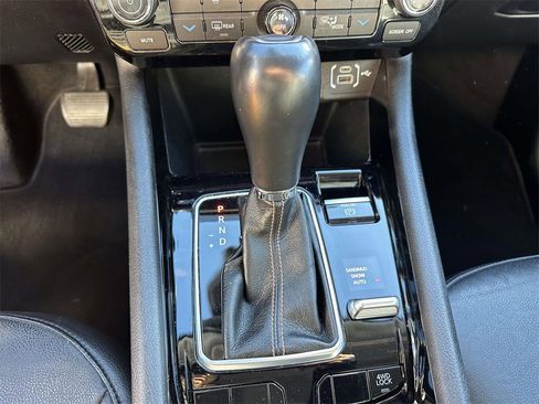 Used 2022 Jeep Compass Limited image 26