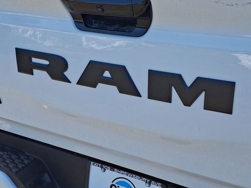 New 2026 RAM 1500 4x4 Crew Cab image 11