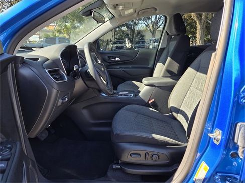 Certified 2024 Chevrolet Equinox LT image 12