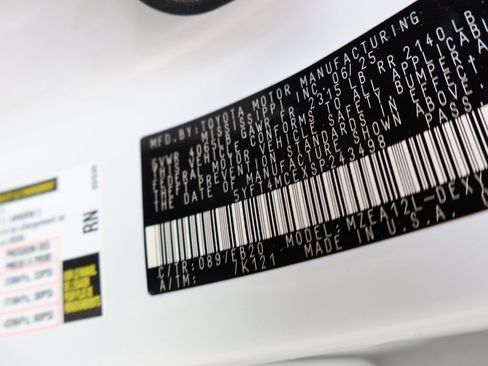 Used 2025 Toyota Corolla XSE image 41