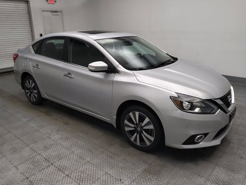 Used 2019 Nissan Sentra SL image 11