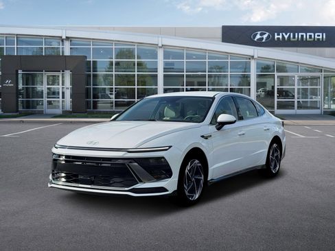 New 2026 Hyundai Sonata SEL image 1