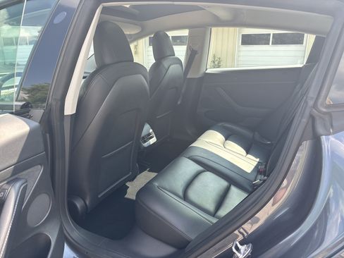 Used 2023 Tesla Model 3 Standard Range RWD image 14