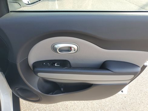 Used 2018 Kia Soul image 10