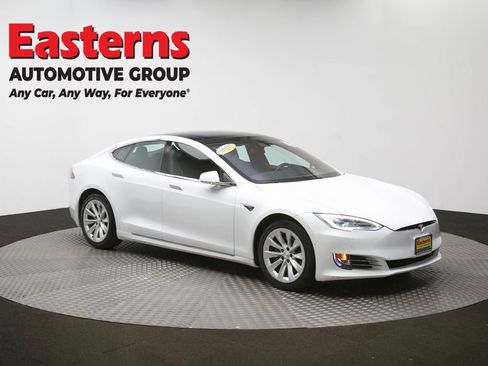Used 2018 Tesla Model S P100D image 45