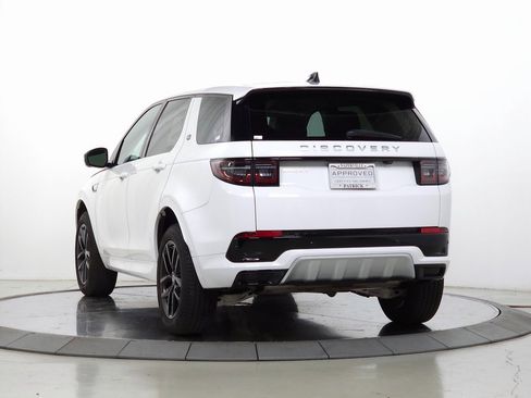 Certified 2025 Land Rover Discovery Sport S image 4