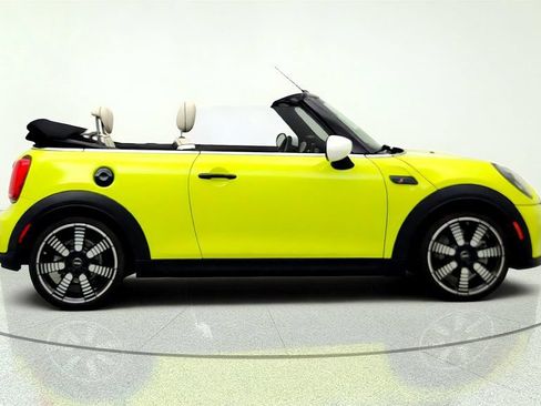 Used 2024 MINI Cooper S FWD image 4