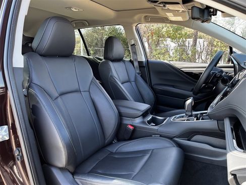 Used 2025 Subaru Outback Touring XT w/ Popular Package #2 image 25