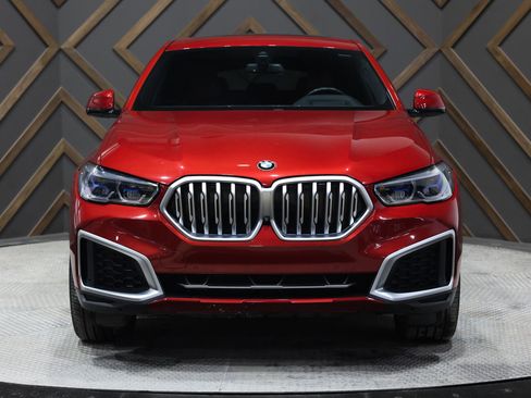 Used 2022 BMW X6 xDrive40i w/ Executive Package image 13