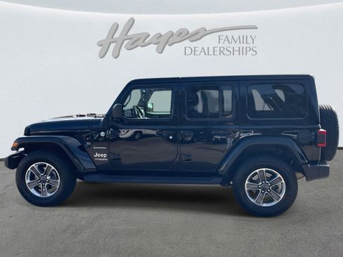 Used 2021 Jeep Wrangler Unlimited Sahara image 31