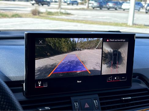 Used 2023 Audi SQ5 Premium Plus image 32