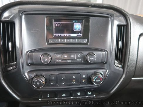 Used 2015 Chevrolet Silverado 3500 W/T AWD/4WD image 31