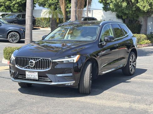 Certified 2023 Volvo XC60 B5 Plus w/ Protection Package Premier FWD image 3