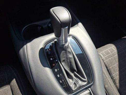 Used 2023 Honda HR-V LX image 15