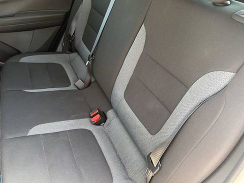 Used 2021 Chevrolet TrailBlazer LS FWD image 10