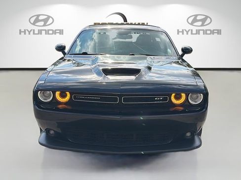Used 2022 Dodge Challenger GT image 2
