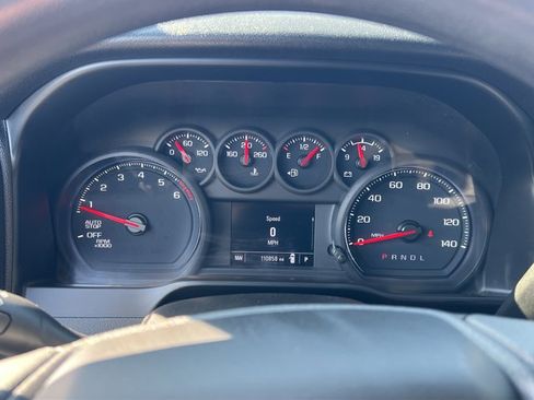 Used 2021 Chevrolet Silverado 1500 Custom image 11