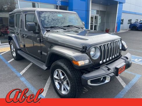 Used 2018 Jeep Wrangler Unlimited Sahara image 1