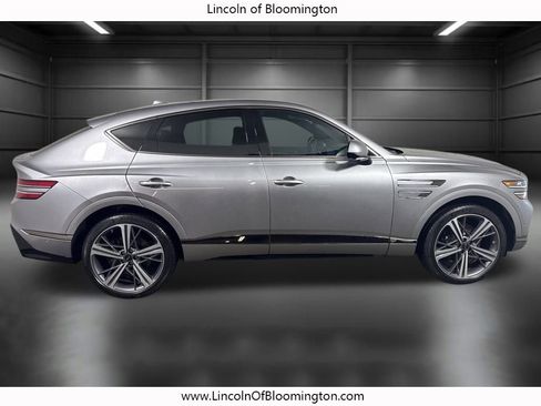 Used 2025 Genesis GV80 3.5T e-SC image 8