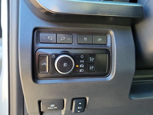 Used 2024 Ford F250 Lariat w/ Lariat Ultimate Package AWD/4WD image 24